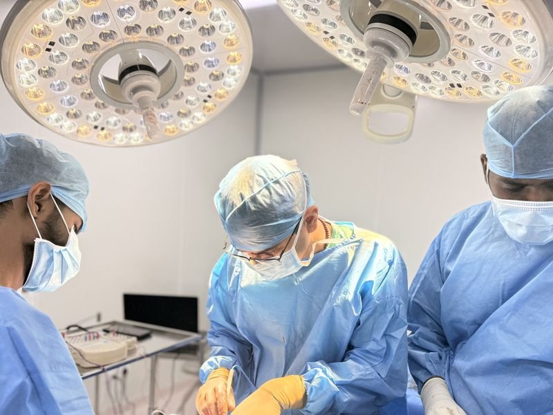 Dr Prabhat Yaji and the surgical team operating at ARC Cancer Hospital, Bengaluru